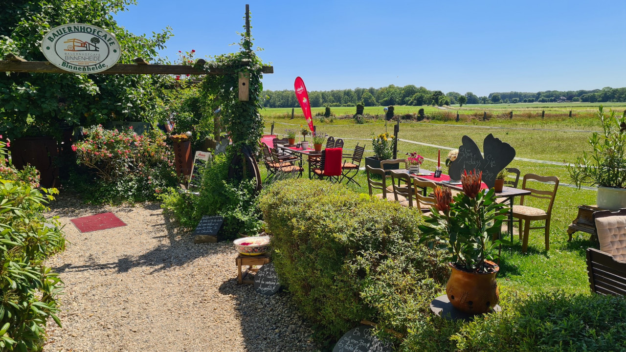 Tour zum Bauerncafé Binnenheide